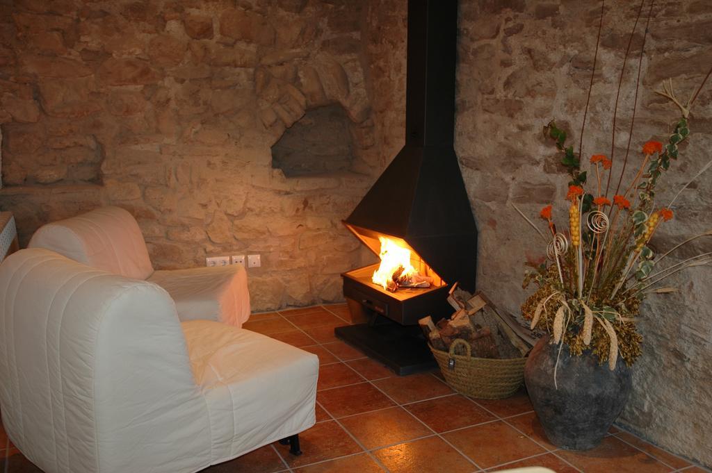 Casa Con Chimenea Y Vista Al Valle - Cal Valeriet Montsonis Exteriör bild